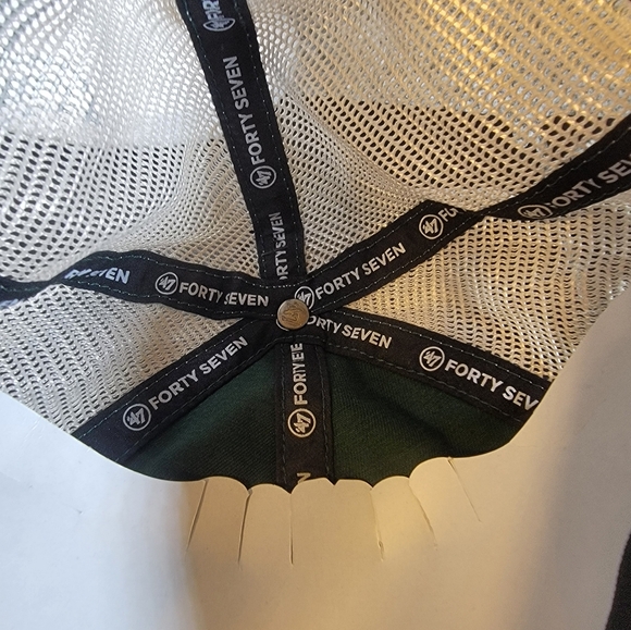 University of South Florida Bulls USF Green Mesh Stretch Fit Small Medium - Picture 8 of 12